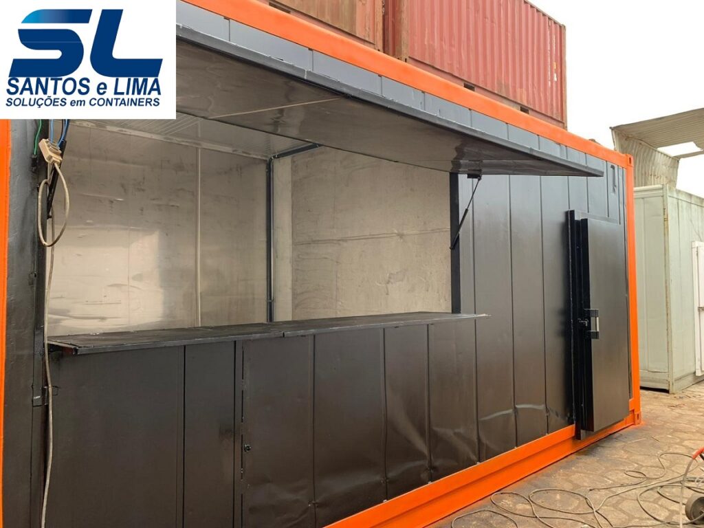 Santos e Lima containers